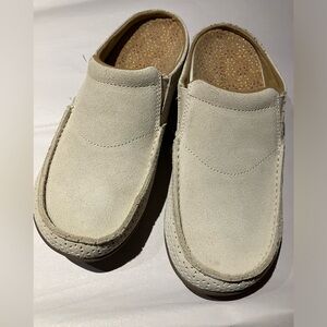 Revitalign Shoes- Women’s 10B